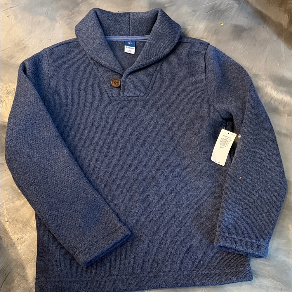 Boys old navy sweater